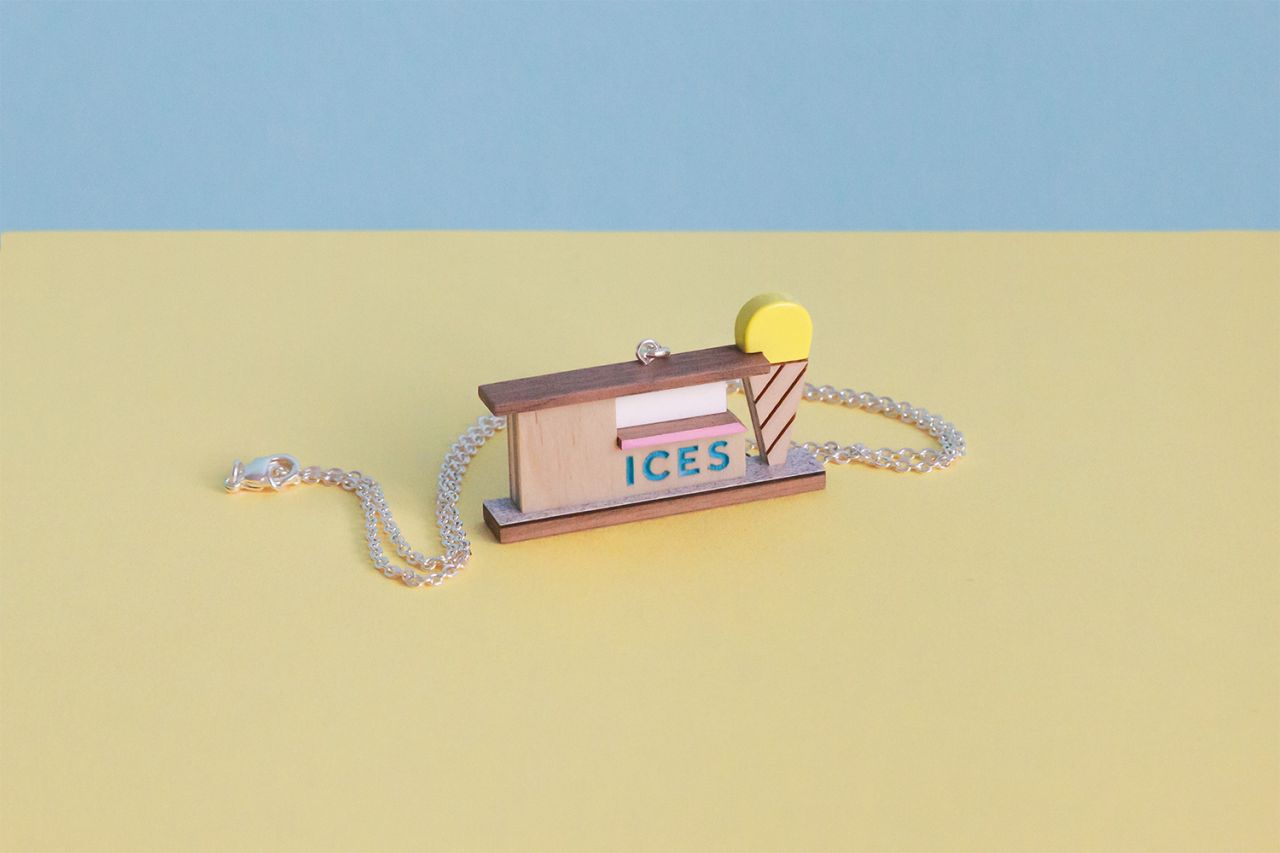 Tiny Scenic的冰项链。图片由该品牌提供。
