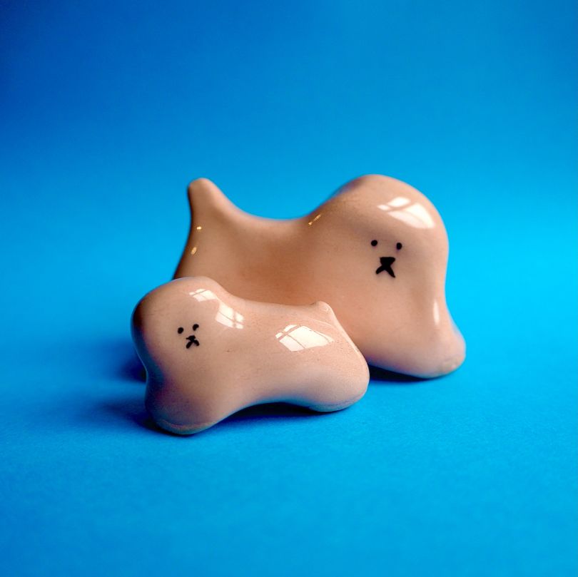 陶瓷收养一只狗，2020©Scotty Gillespie